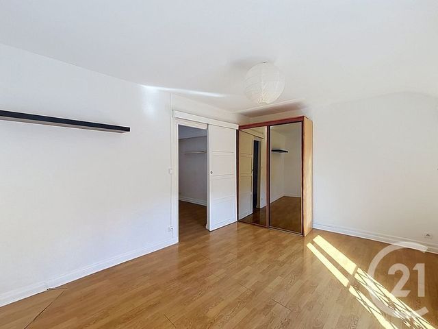 Appartement F2 à vendre - 2 pièces - 42.0 m2 - CORBEIL ESSONNES - 91 - ILE-DE-FRANCE - Century 21 Martinot Immobilier