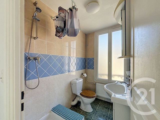Appartement F2 à vendre - 2 pièces - 42.0 m2 - CORBEIL ESSONNES - 91 - ILE-DE-FRANCE - Century 21 Martinot Immobilier