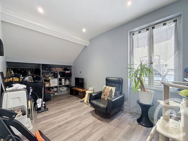 Appartement F3 à vendre - 3 pièces - 102.76 m2 - CORBEIL ESSONNES - 91 - ILE-DE-FRANCE - Century 21 Martinot Immobilier
