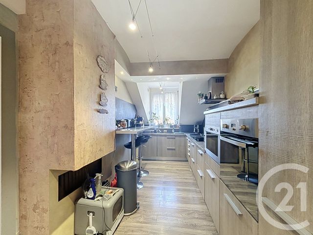 Appartement F3 à vendre - 3 pièces - 102.76 m2 - CORBEIL ESSONNES - 91 - ILE-DE-FRANCE - Century 21 Martinot Immobilier