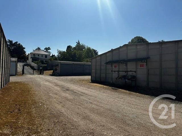 Parking à louer SAINTRY SUR SEINE