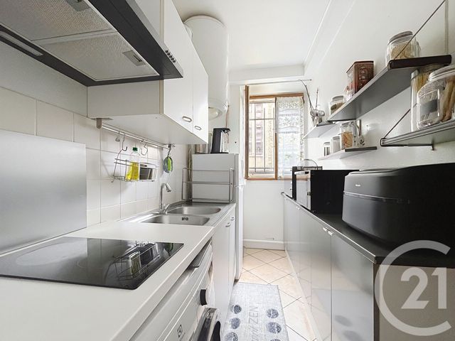 Appartement F2 à vendre - 2 pièces - 38.36 m2 - CORBEIL ESSONNES - 91 - ILE-DE-FRANCE - Century 21 Martinot Immobilier