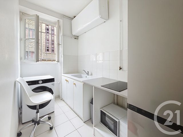 Appartement F2 à vendre - 2 pièces - 34.64 m2 - CORBEIL ESSONNES - 91 - ILE-DE-FRANCE - Century 21 Martinot Immobilier