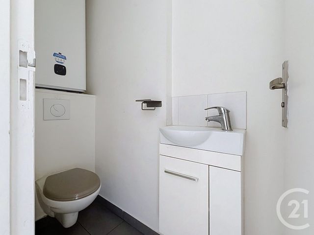 Appartement F2 à vendre - 2 pièces - 39.0 m2 - CORBEIL ESSONNES - 91 - ILE-DE-FRANCE - Century 21 Martinot Immobilier