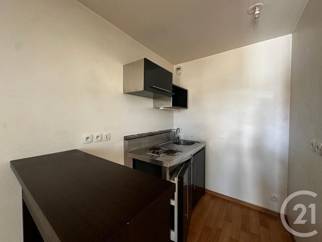 Appartement F1 à louer - 1 pièce - 24.1 m2 - CORBEIL ESSONNES - 91 - ILE-DE-FRANCE - Century 21 Martinot Immobilier