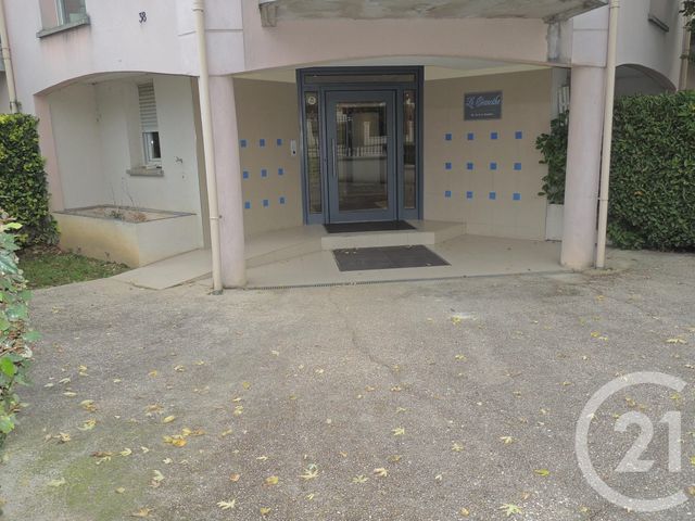 Appartement F1 à louer - 1 pièce - 24.1 m2 - CORBEIL ESSONNES - 91 - ILE-DE-FRANCE - Century 21 Martinot Immobilier