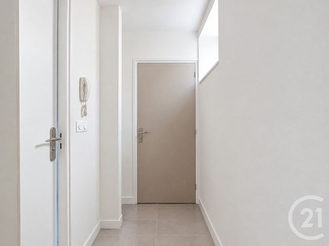 Appartement F2 à vendre - 2 pièces - 34.65 m2 - CORBEIL ESSONNES - 91 - ILE-DE-FRANCE - Century 21 Martinot Immobilier