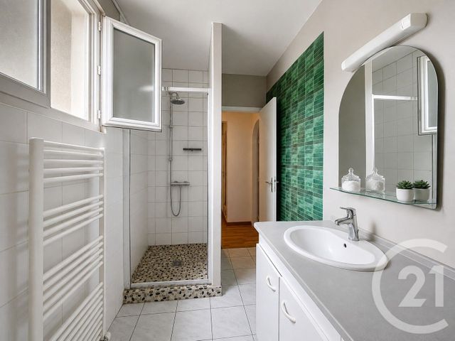 Appartement à vendre - 3 pièces - 57.0 m2 - CORBEIL ESSONNES - 91 - ILE-DE-FRANCE - Century 21 Martinot Immobilier