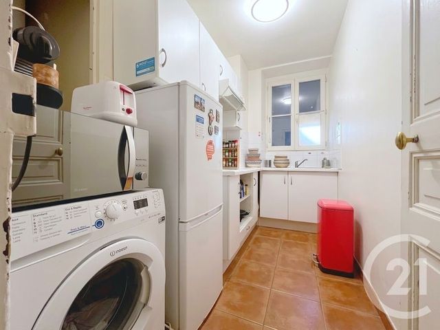 Appartement F2 à vendre - 2 pièces - 40.84 m2 - CORBEIL ESSONNES - 91 - ILE-DE-FRANCE - Century 21 Martinot Immobilier
