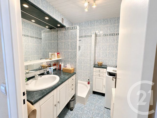 Appartement T4 à vendre - 4 pièces - 78.55 m2 - SAVIGNY SUR ORGE - 91 - ILE-DE-FRANCE - Century 21 Martinot Immobilier