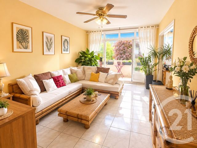 Appartement T4 à vendre - 4 pièces - 78.55 m2 - SAVIGNY SUR ORGE - 91 - ILE-DE-FRANCE - Century 21 Martinot Immobilier