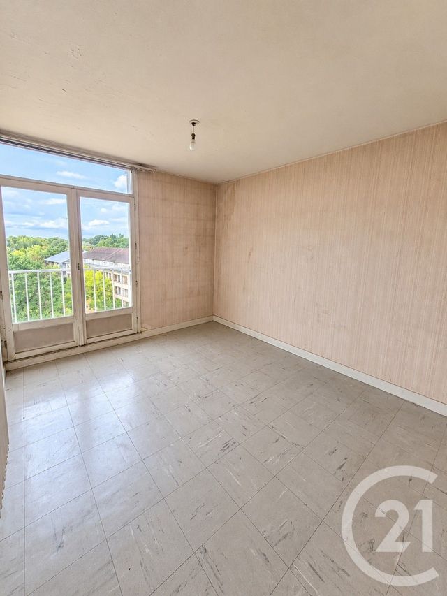 Appartement T4 à vendre - 4 pièces - 79.0 m2 - SAVIGNY SUR ORGE - 91 - ILE-DE-FRANCE - Century 21 Martinot Immobilier