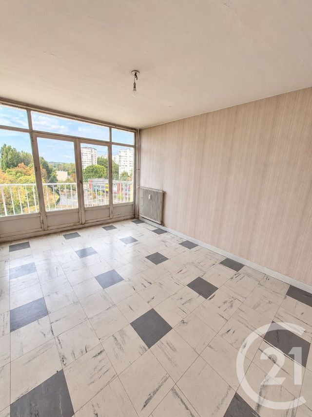 Appartement T4 à vendre - 4 pièces - 79.0 m2 - SAVIGNY SUR ORGE - 91 - ILE-DE-FRANCE - Century 21 Martinot Immobilier