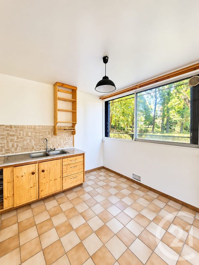 Appartement 2 pièces 40 m² · à Savigny sur Orge · 40 m² · 95 000 €