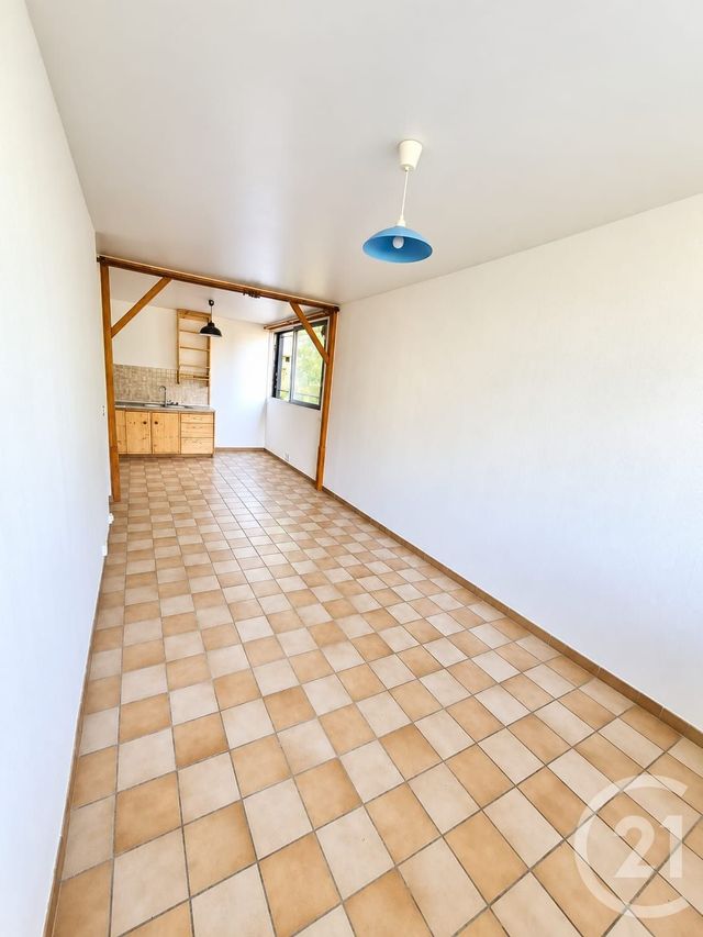 Appartement F2 à vendre - 2 pièces - 40.02 m2 - SAVIGNY SUR ORGE - 91 - ILE-DE-FRANCE - Century 21 Martinot Immobilier