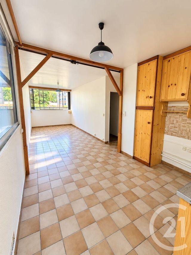 Appartement F2 à vendre - 2 pièces - 40.02 m2 - SAVIGNY SUR ORGE - 91 - ILE-DE-FRANCE - Century 21 Martinot Immobilier