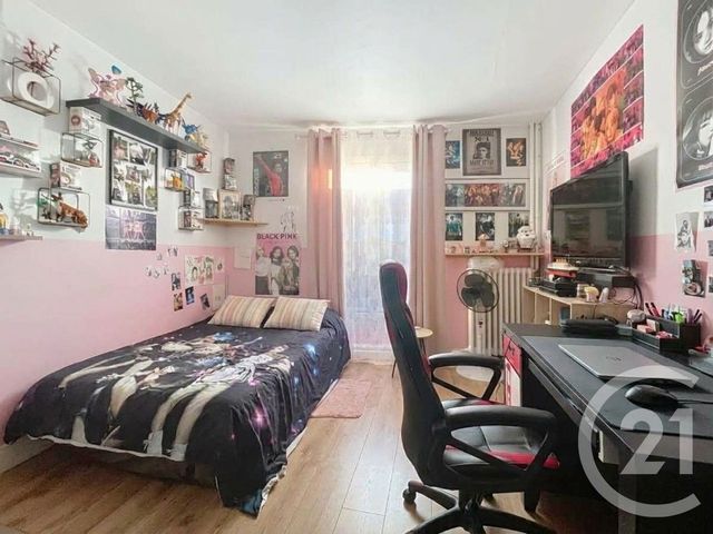 Appartement F7 à vendre - 7 pièces - 147.21 m2 - CORBEIL ESSONNES - 91 - ILE-DE-FRANCE - Century 21 Martinot Immobilier