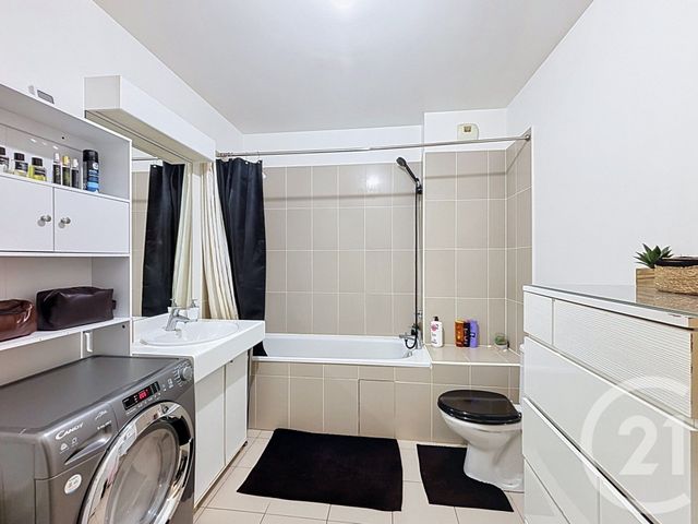 Appartement F2 à vendre - 2 pièces - 43.0 m2 - CORBEIL ESSONNES - 91 - ILE-DE-FRANCE - Century 21 Martinot Immobilier