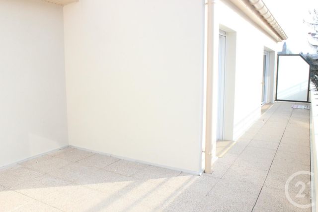 Appartement F4 à vendre - 4 pièces - 71.13 m2 - MENNECY - 91 - ILE-DE-FRANCE - Century 21 Martinot Immobilier